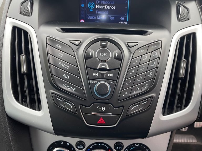 2013 Ford Focus 1.6 TDCi 115 Zetec S 5dr HATCHBACK DIESEL Manual