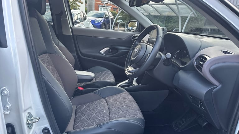2023 Toyota Yaris Cross 1.5 Hybrid Excel 5dr CVT Hybrid Estate Estate Hybrid Automatic