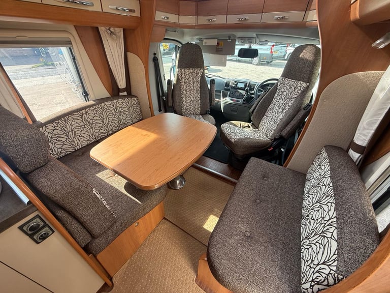 2012 Fiat DUCATO HOBBY EXCLUSIVE 690 MIAMI 4 BERTH MOTORHOME WITH LARGE GARAGE
