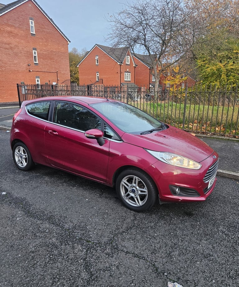 2013 Ford Fiesta 1.0 EcoBoost Zetec 3dr HATCHBACK Petrol Manual
