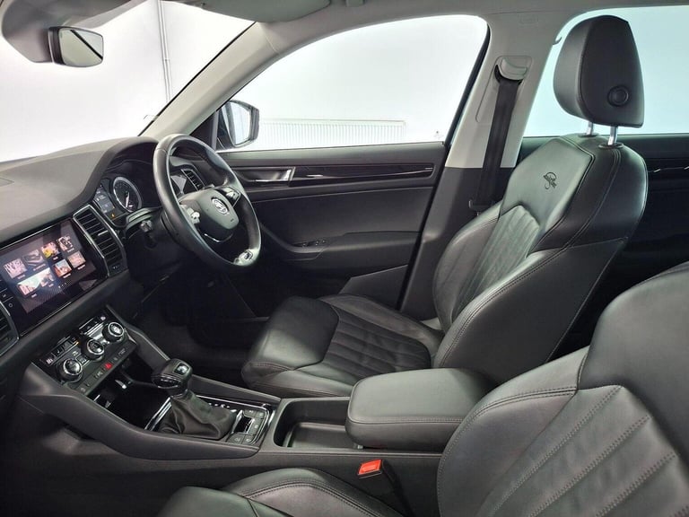 SKODA KODIAQ 2.0 TDI Laurin &amp; Klement DSG 4WD Euro 6 (s/s) 5dr (7 Seat) 2021