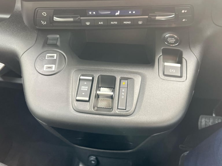 2024 Toyota PROACE CITY Verso 100kW Design L1 50kWh 5dr Auto MPV ELECTRIC Automatic