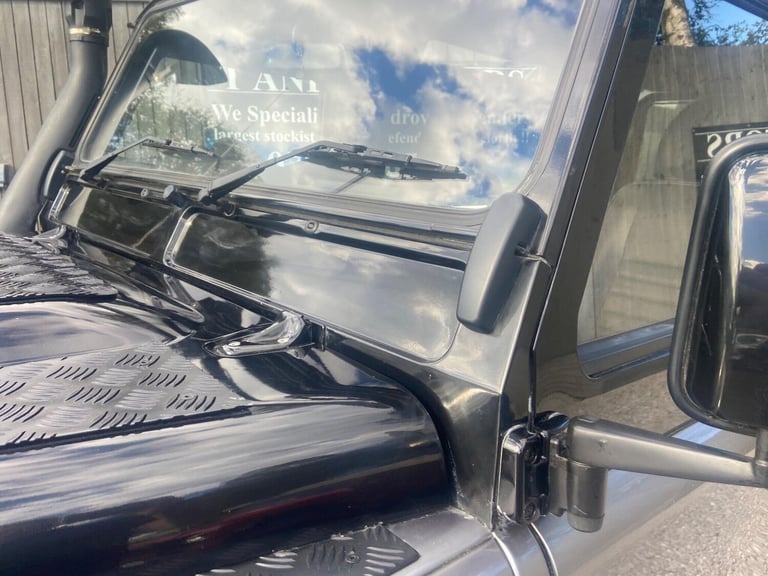2012 Land Rover Defender Hard Top TDCi [2.2] PANEL VAN DIESEL Manual