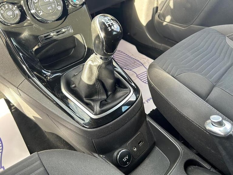 2014 Ford Fiesta 1.25 82 Zetec 5dr HATCHBACK PETROL Manual