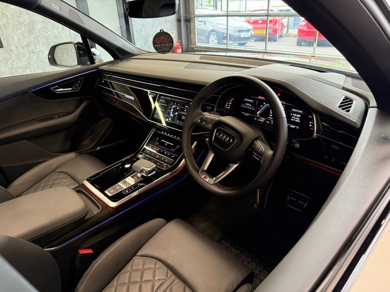 2025 Audi SQ7 4.0 TFSI V8 Black Edition SUV 5dr Petrol Tiptronic quattro Euro 6 (s/s) (50 ESTATE ...