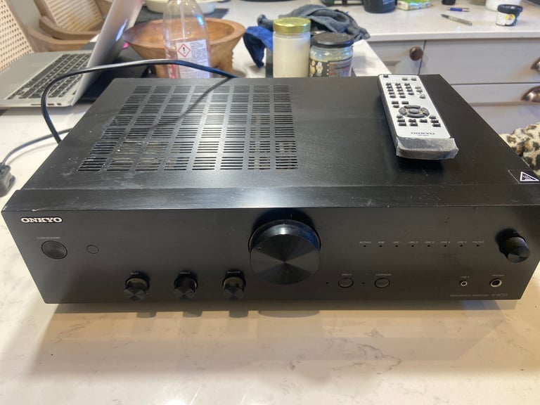 Onkyo a-1910 amplifier