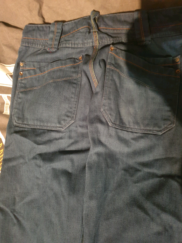 Diesel men Jeans 30 inch waist,ideal for causal or formal 