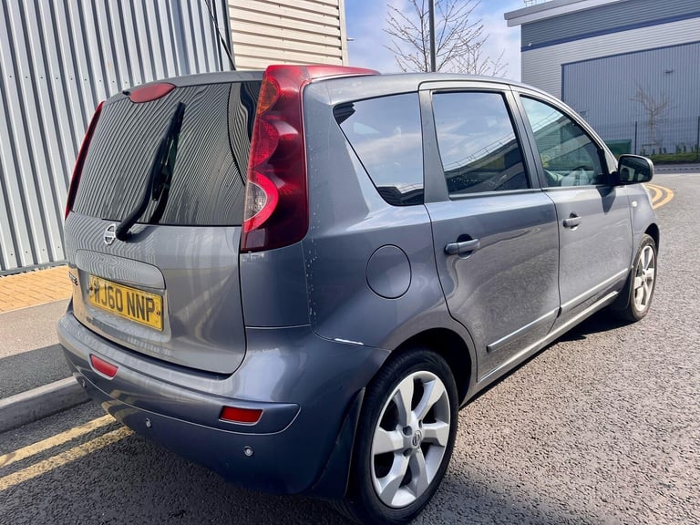 2010 Nissan Note 1.6 16V Tekna Auto Euro 4 5dr MPV Petrol Automatic