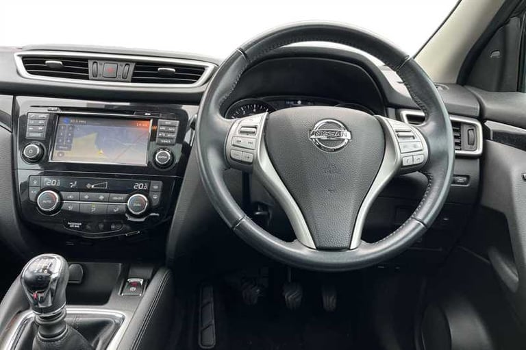 2017 Nissan Qashqai 1.6 DIG-T TEKNA [NON-PANORAMIC] 5DR Hatchback Petrol Manual