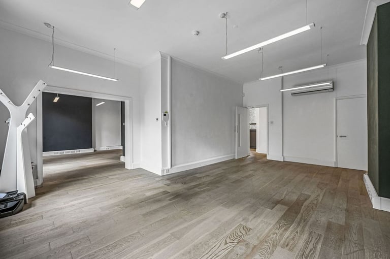 First Floor, 112 Clerkenwell Road, EC1- Prime Office Space Available To Rent 