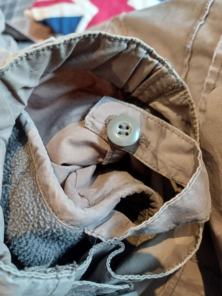 Lambretta khaki fishtail parka size M