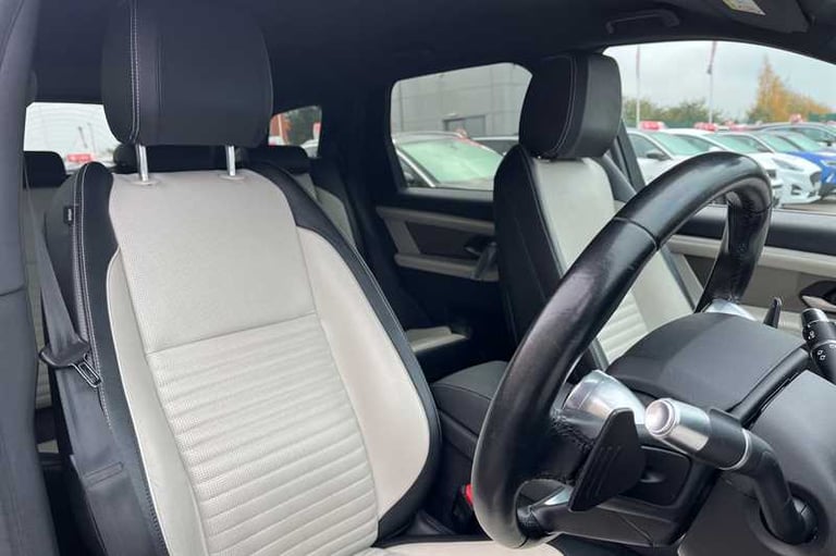 2020 Land Rover Discovery Sport 2.0 D180 R-Dynamic SE 5dr Auto ESTATE DIESEL Automatic