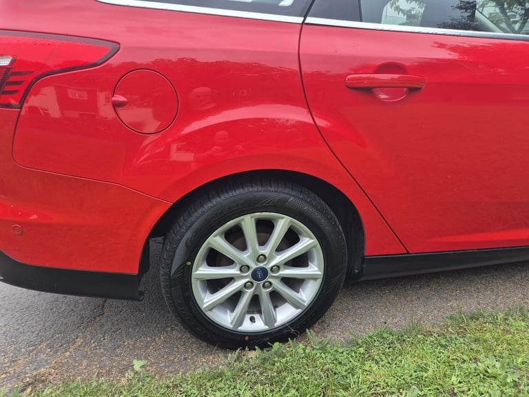 Ford, FOCUS, TITANIUM, Estate, 2015, Manual, 999 (cc), 5 doors, full service history