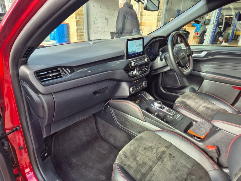 2022 Ford Kuga 2.5 EcoBoost Duratec 14.4kWh ST-Line X CVT Euro 6 (s/s) 5dr HATCHBACK Petrol/Elect...