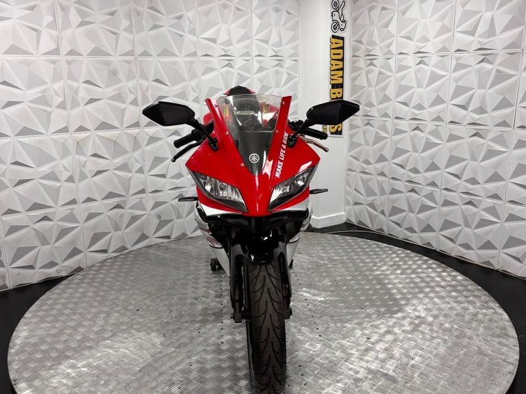 2009 Yamaha YZF-R125 | *WARRANTY PROVIDED*