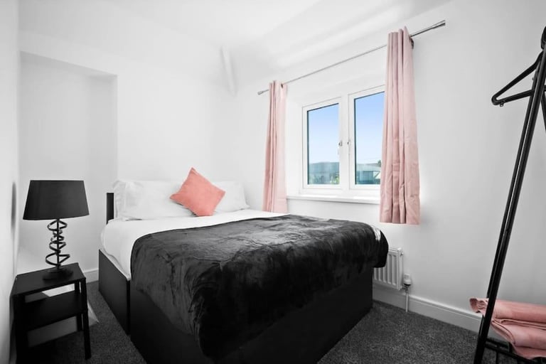 Beautiful Property in Bilston