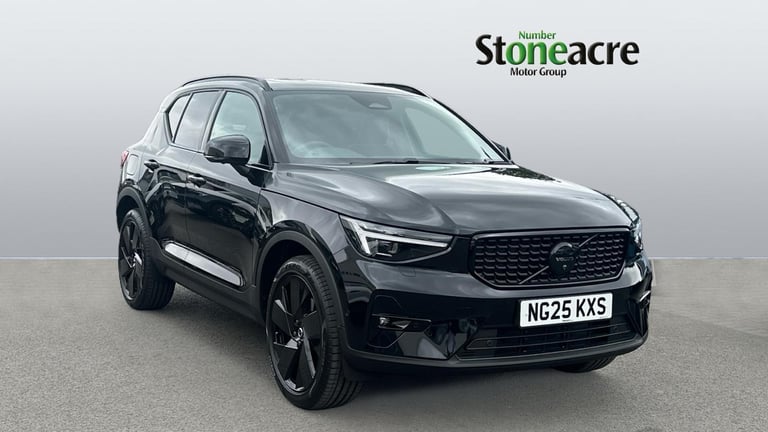 image for 2025 Volvo XC40 Black Edition Ultra, B4 Mild hybrid, Petrol ESTATE Petrol/Electric Hybrid Automatic