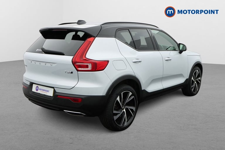 2020 Volvo XC40 2.0 T5 R DESIGN Pro 5dr AWD Geartronic SUV Petrol Automatic