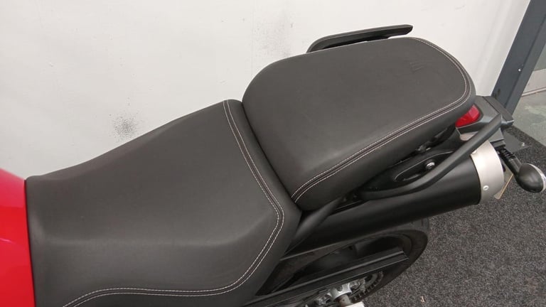 YAMAHA MT-03 ** MOT SEPTEMBER 2026 - HAND GUARDS - STANDARD SPEC ** 