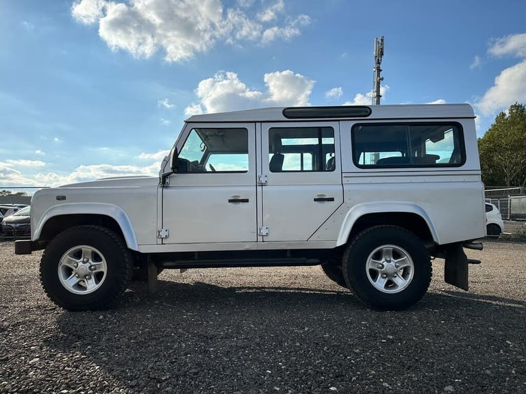 2015 Land Rover Defender County Station Wagon TDCi [2.2] MPV Diesel Manual