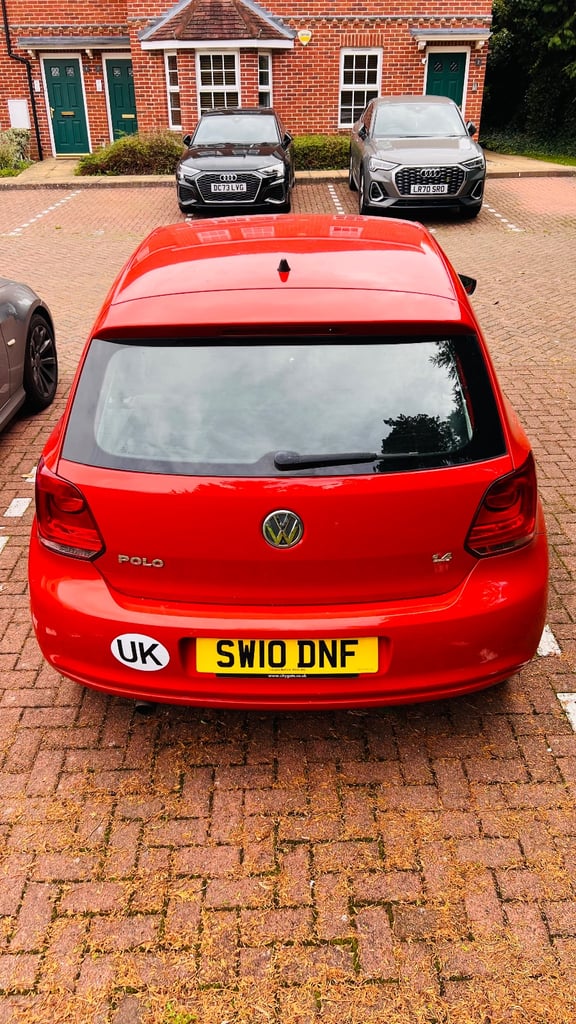 Volkswagen, POLO, Hatchback, 2010, Semi-Auto, 1390 (cc), 3 doors