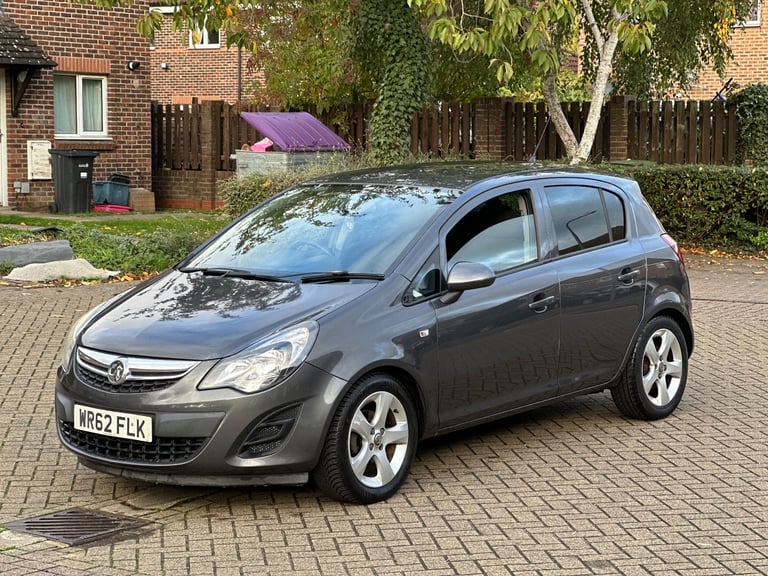 2013 Vauxhall Corsa SXI Automatic 1.4L Petrol 59,000 Miles Full Service History 1YR NEW MOT  1 OWNER