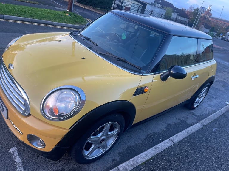 2009 MINI COOPER D