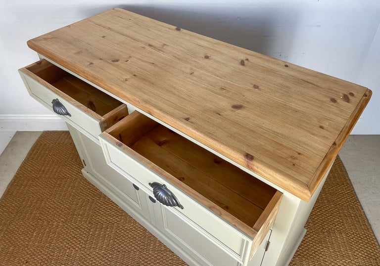 Large 4ft Extra thick chunky solid pine sideboard chest of drawers cupboard pewter pulls