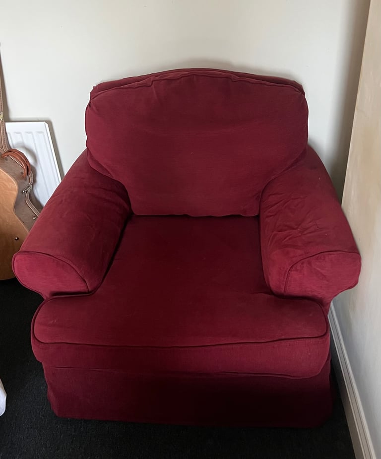 image for Free big comfy chair 