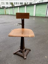 ANTIQUE SINGER SEWING MACHINE WORK CHAIR HEIGHT ADJUSTABLE BAR STOOLS Industrial