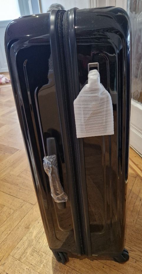 Tumi V4 Extended Trip Expandable 4 Wheel Case - 50% off