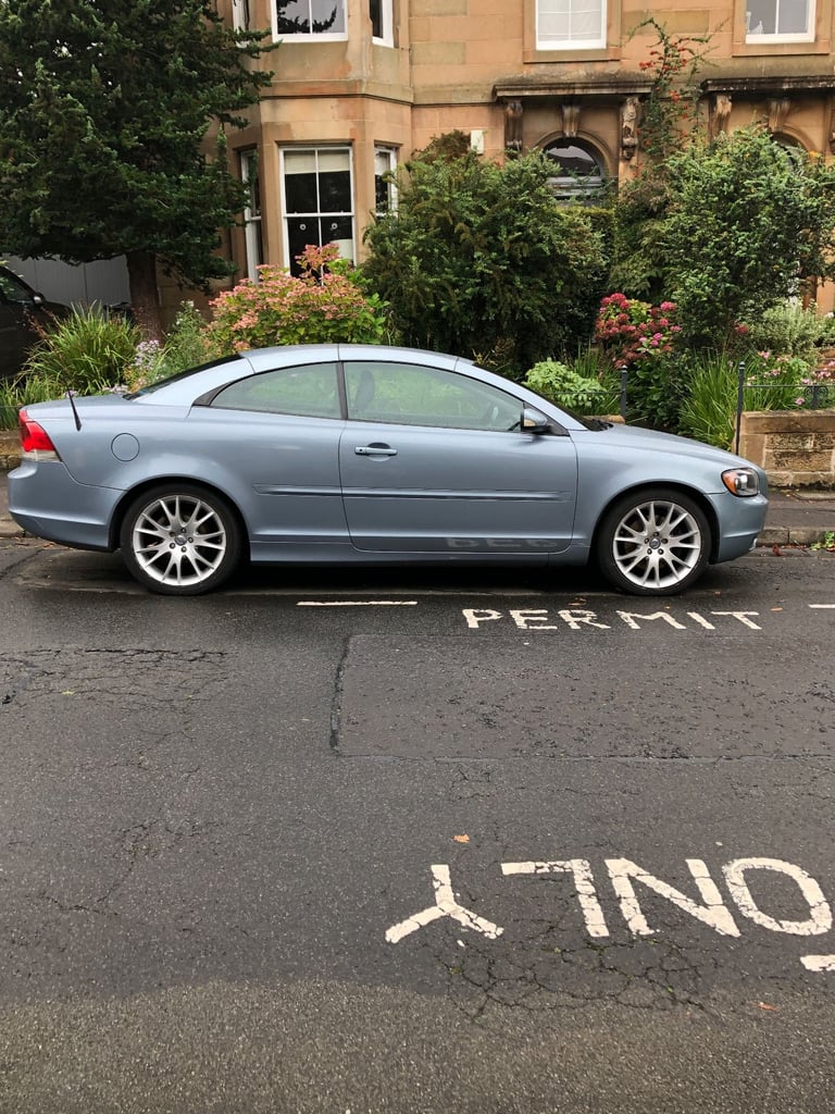 Volvo, C70, Convertible, 2006, Semi-Auto, 2435 (cc),2 doors - Image 2