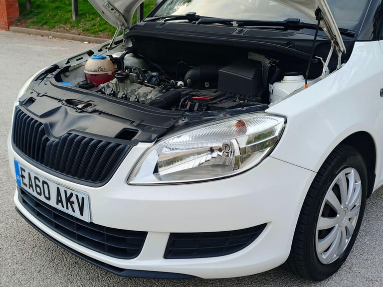 2010 Skoda Fabia 1.2 S Euro 5 5dr HATCHBACK Petrol Manual