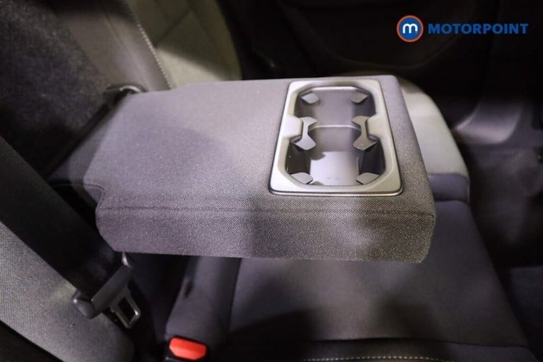 2022 Volvo XC40 1.5 T4 Recharge PHEV Plus Dark 5dr Auto ESTATE PETROL/ELECTRIC Automatic