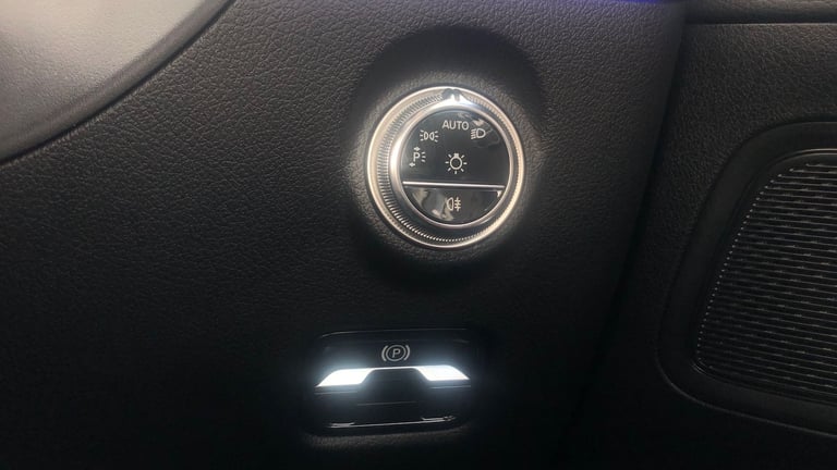 2025 Mercedes-Benz C Class C 200 AMG LINE MHEV AUTO Saloon Petrol Automatic