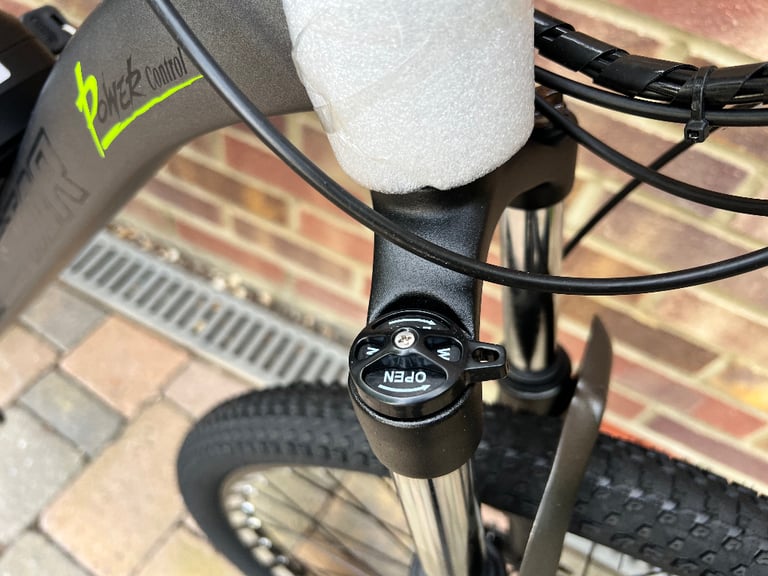 Electric Mountain Bike 350W Ebike Fast 27.5inch Wheel