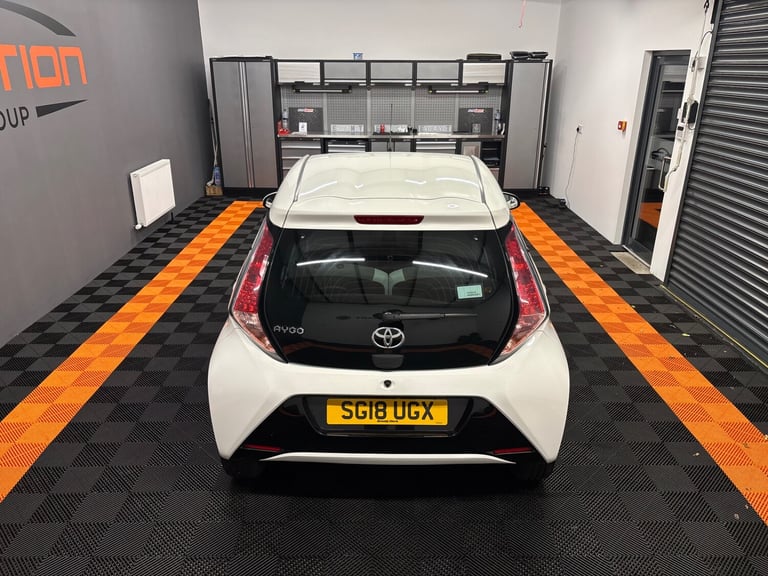 2018 Toyota AYGO 1.0 VVT-i X-Play 5dr HATCHBACK Petrol Manual