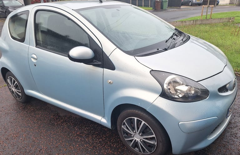 Price dropped .. Aygo 2006