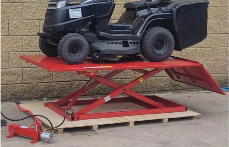 Taranto Scissor Air - Hydraulic Lawnmower / Tractor / Quad / Motorcycle Lift