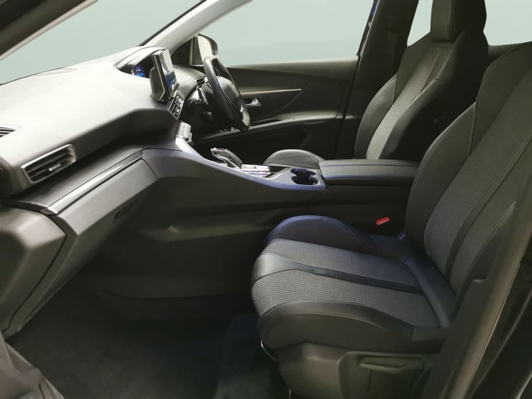 2022 Peugeot 3008 1.6 Hybrid 225 Allure 5dr e-EAT8 HATCHBACK PETROL/ELECTRIC Automatic