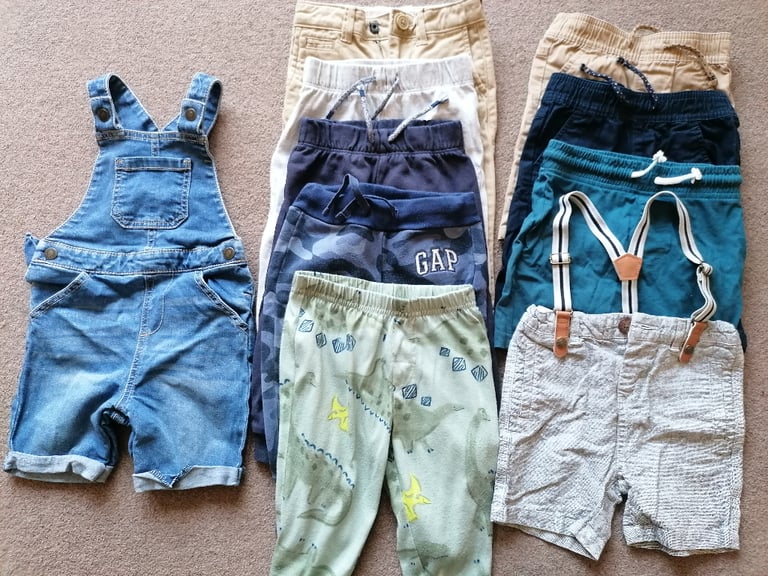 Bundle of boys baby clothes 12-18 months 
