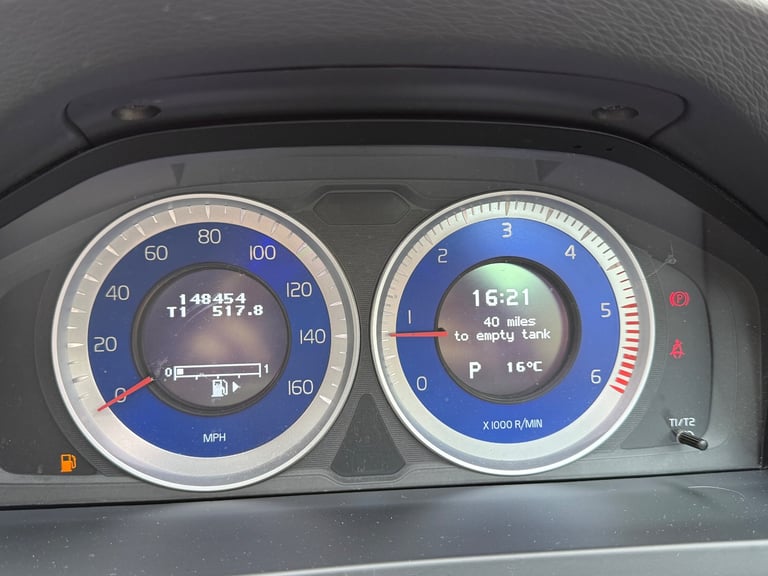 Volvo, V60, Estate, 2011, Semi-Auto, 1984 (cc), 5 doors