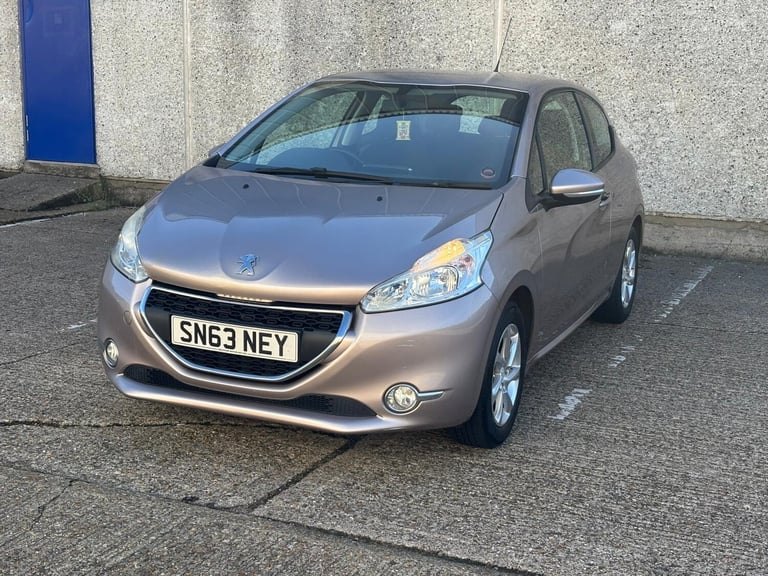 2013 Peugeot 208 1.0 VTi Active 3dr HATCHBACK Petrol Manual