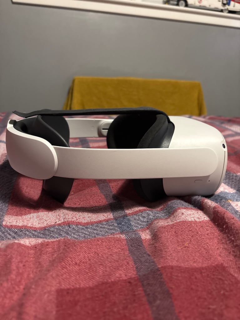 Meta Quest 2 