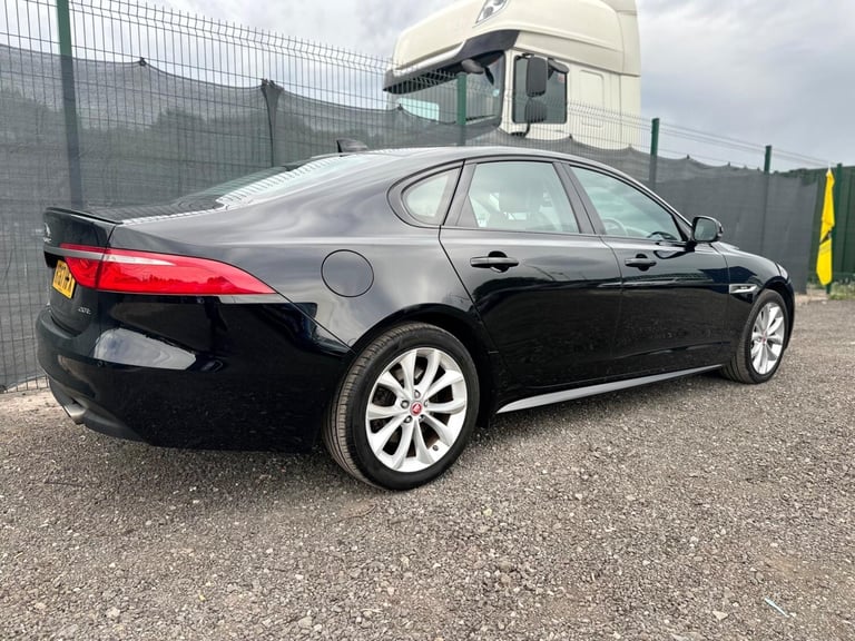 2018 Jaguar XF 2.0i R-Sport Auto Euro 6 (s/s) 4dr SALOON Petrol Automatic