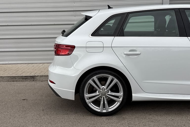 2019 Audi A3 1.5 TFSI CoD 35 S line Sportback Euro 6 (s/s) 5dr Hatchback PETROL Manual