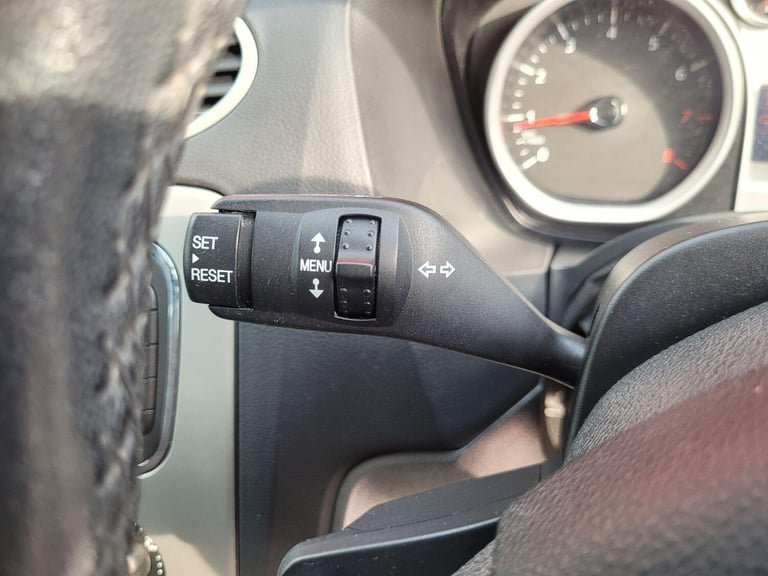  Ford Focus 1.6 Zetec S 3dr Petrol Manual