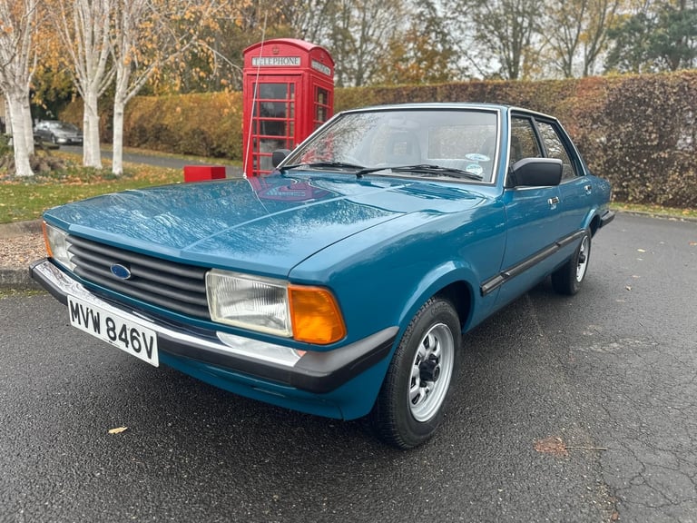Ford Cortina MK5 1.6 GL 41000 miles Saloon in Corsican Blue