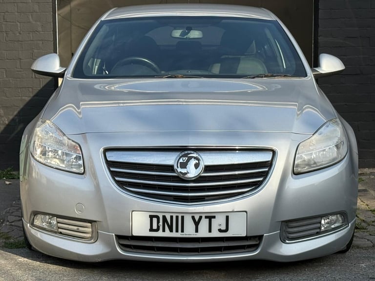 2011 Vauxhall Insignia 1.8i 16V SRi Vx-line 5dr HATCHBACK Petrol Manual