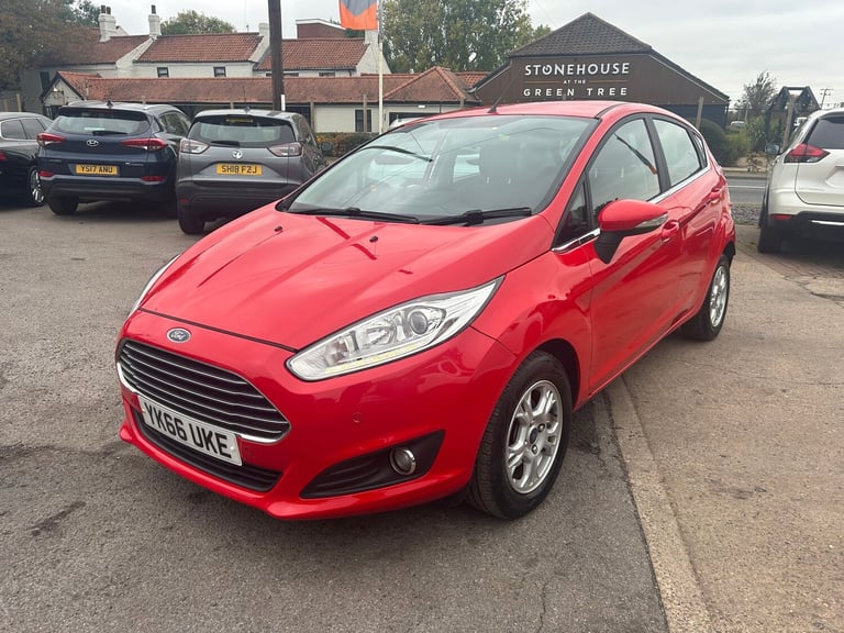 2016 Ford Fiesta 1.5 TDCi ECOnetic Zetec Hatchback 5dr Diesel Manual Euro 6 (s/s) (95 ps) Hatchba...